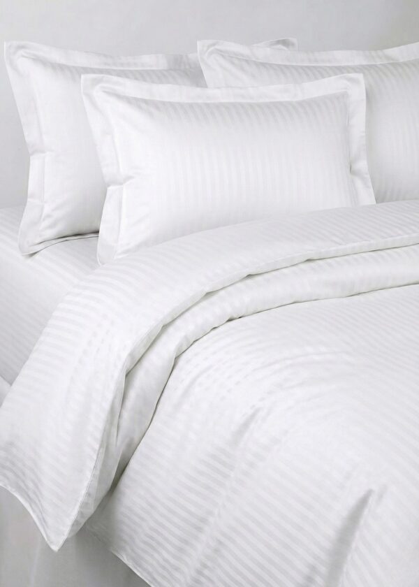 Pościel adamaszkowa VALENCIA – biała