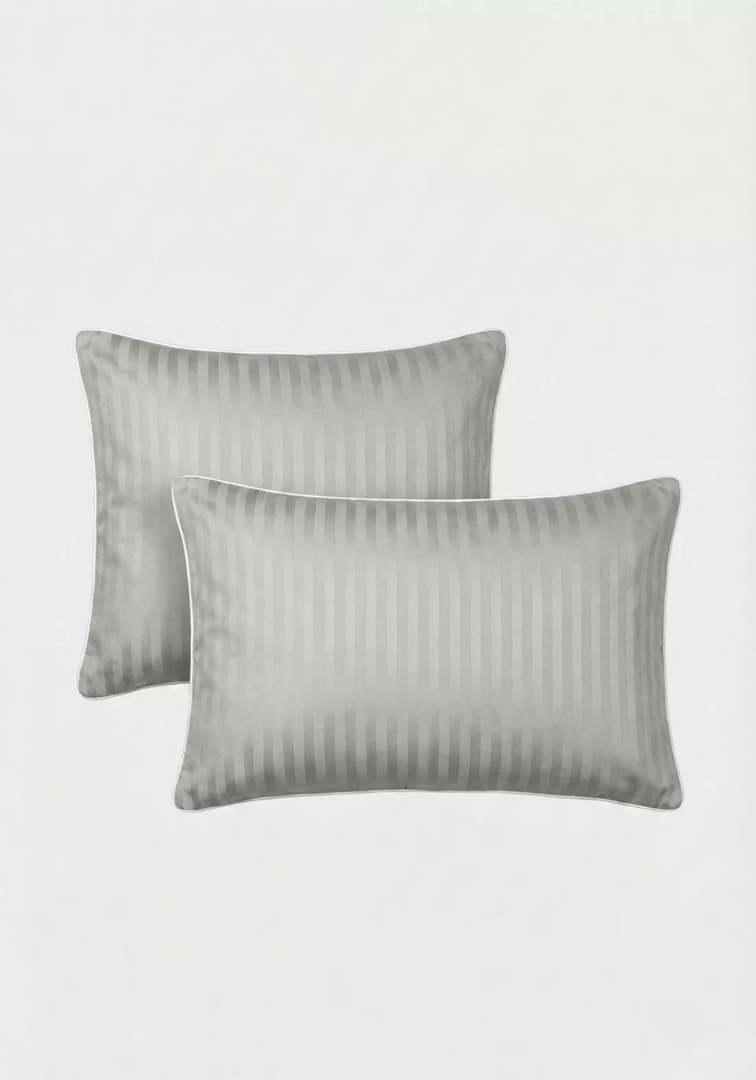 Poszewka adamaszkowa SAN ANTONIO szary jasny z białą lamówką