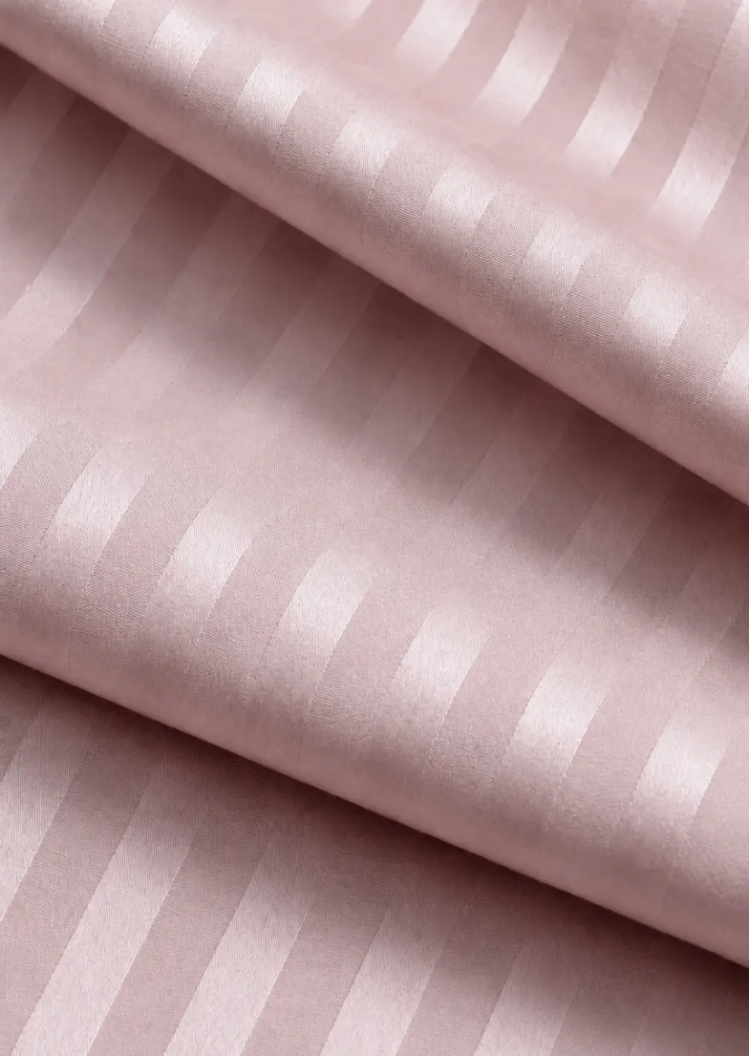 Pościel adamaszkowa SAN ANTONIO – powder pink z białą lamówką
