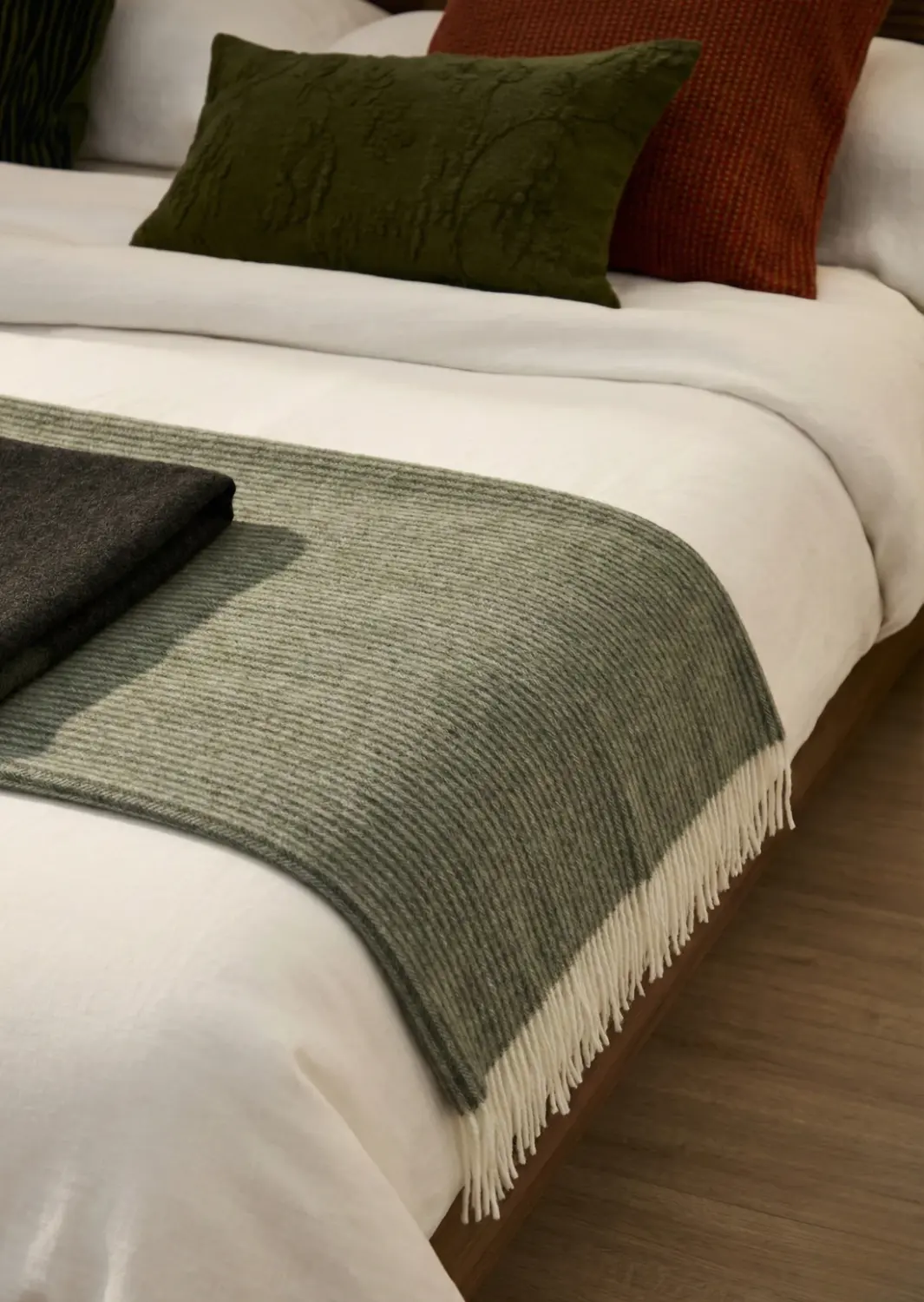 Koc ANDORA STRIPE wełniano-kaszmirowy z frędzlami - khaki - 140 x 200
