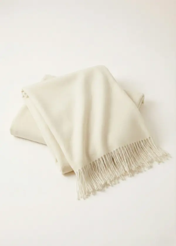 Koc ANDORA wełniano-kaszmirowy z frędzlami - kremowy - 140 x 200